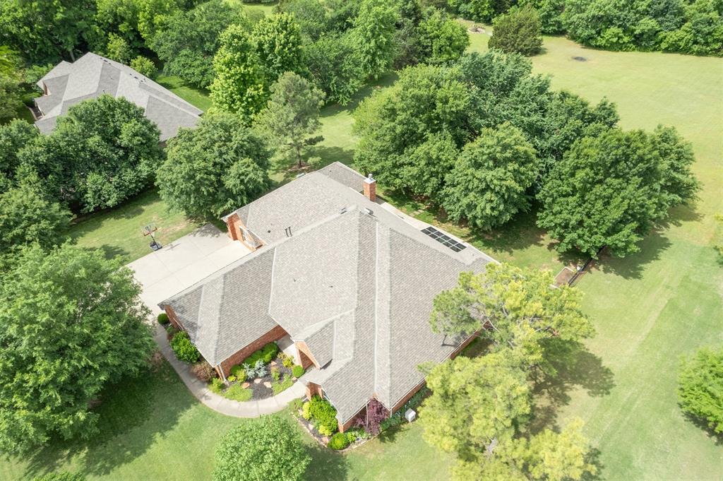 20455 Deer Hollow Drive