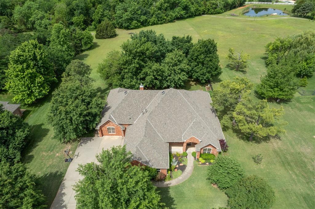 20455 Deer Hollow Drive