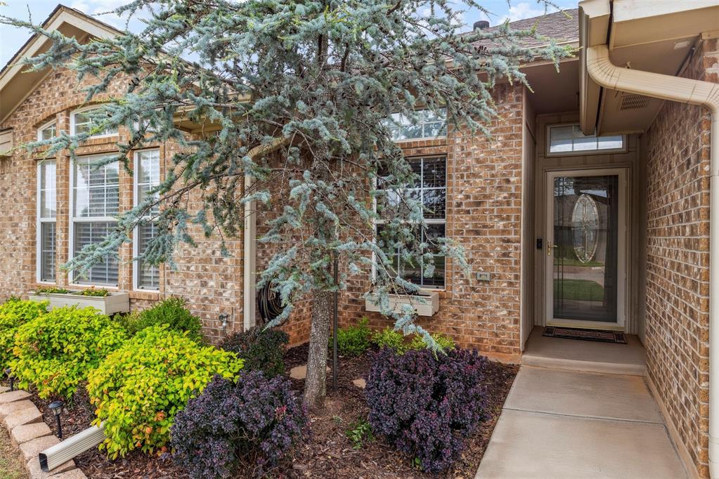 612 Eastview Drive
