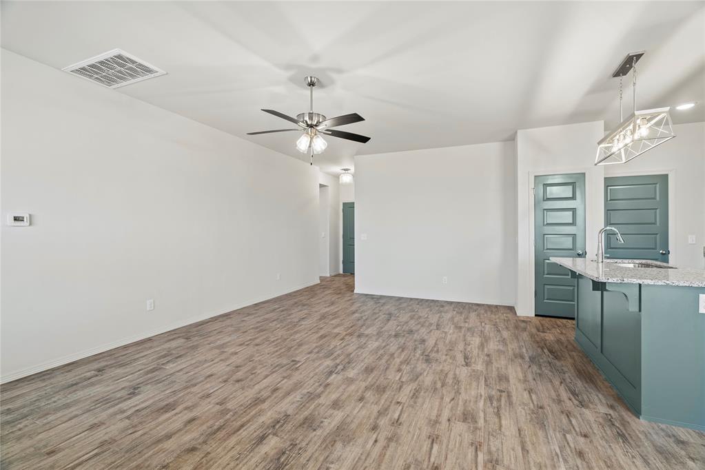 4645 Lincoln Landing