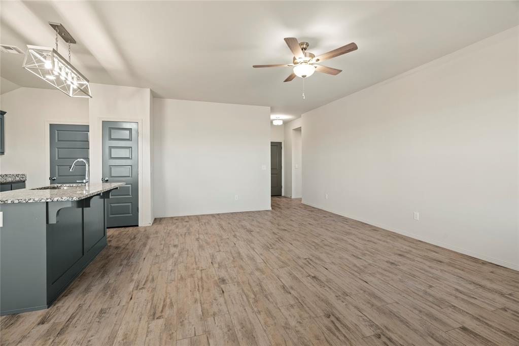 4669 Lincoln Landing