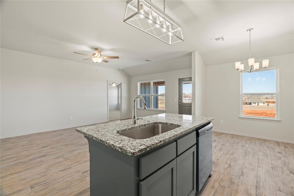 4669 Lincoln Landing