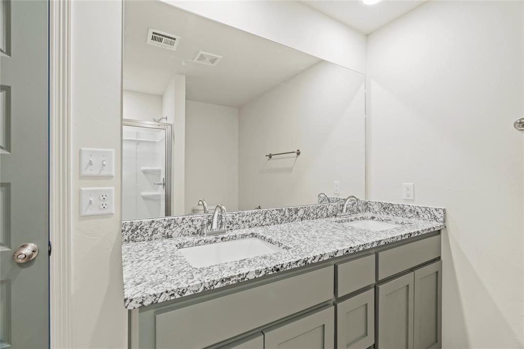 4669 Lincoln Landing