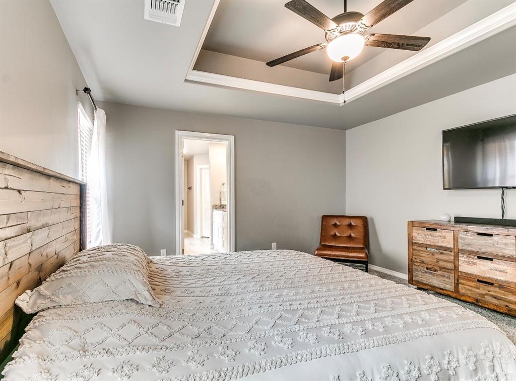 8401 Poplar Drive
