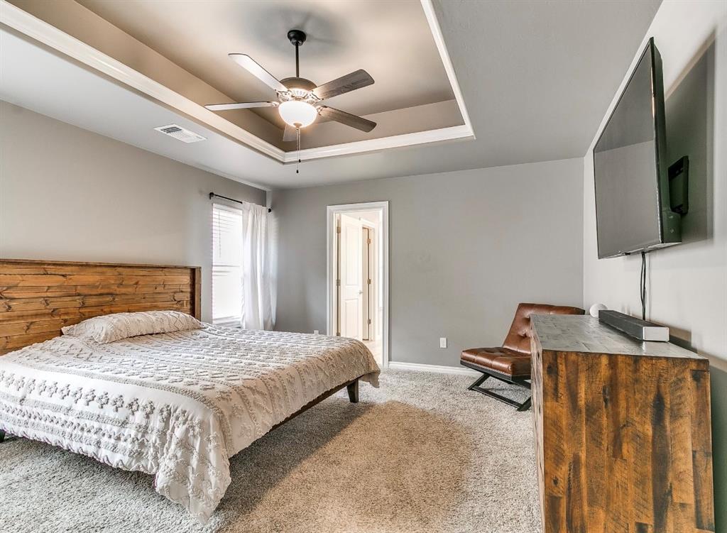 8401 Poplar Drive