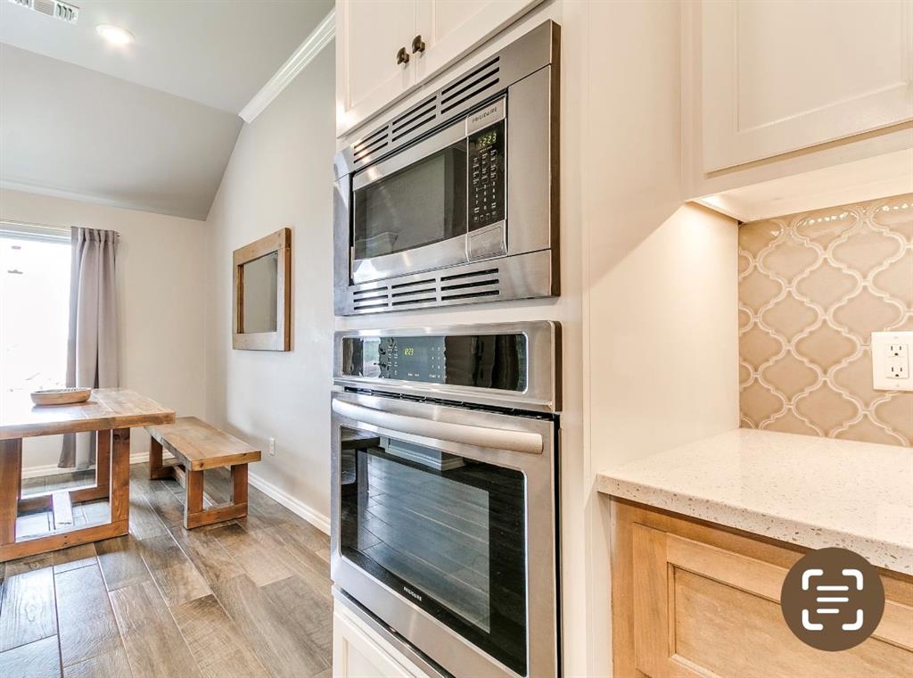 8401 Poplar Drive