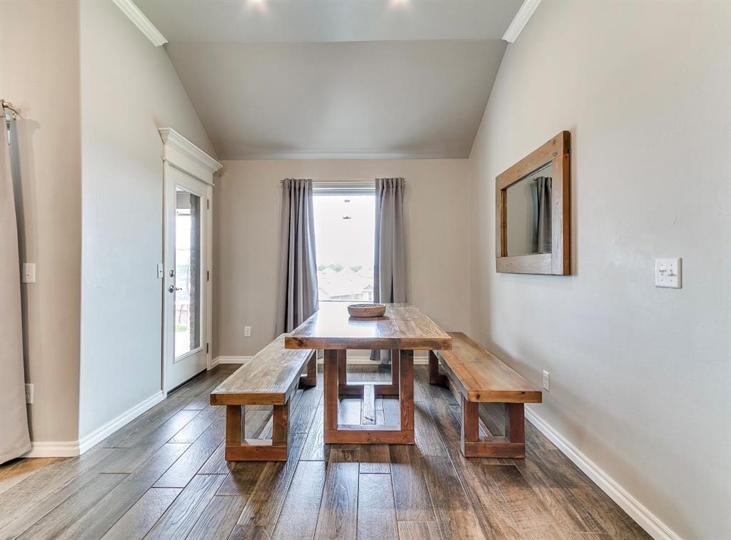 8401 Poplar Drive