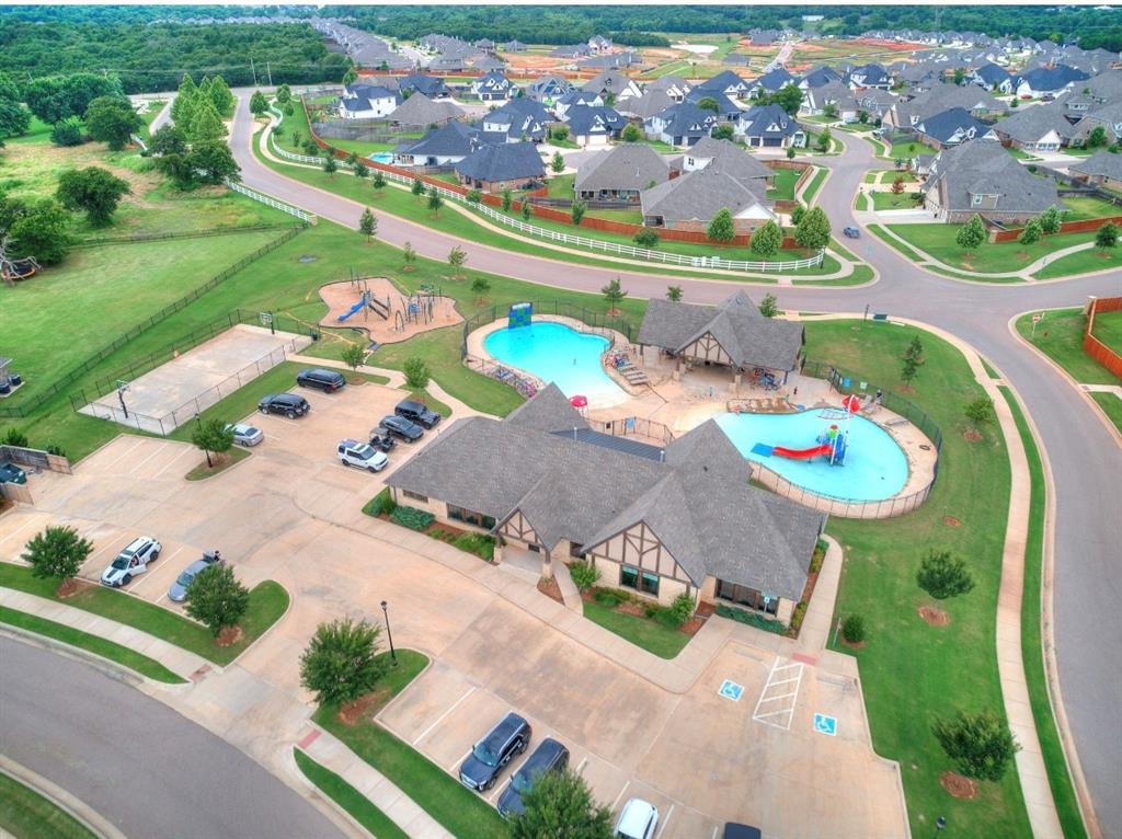 8401 Poplar Drive