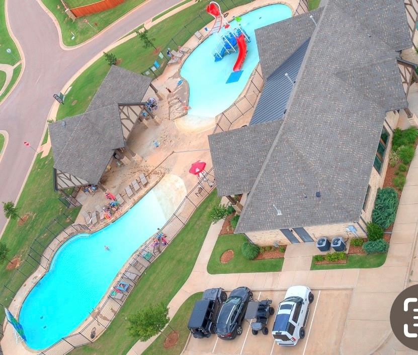 8401 Poplar Drive