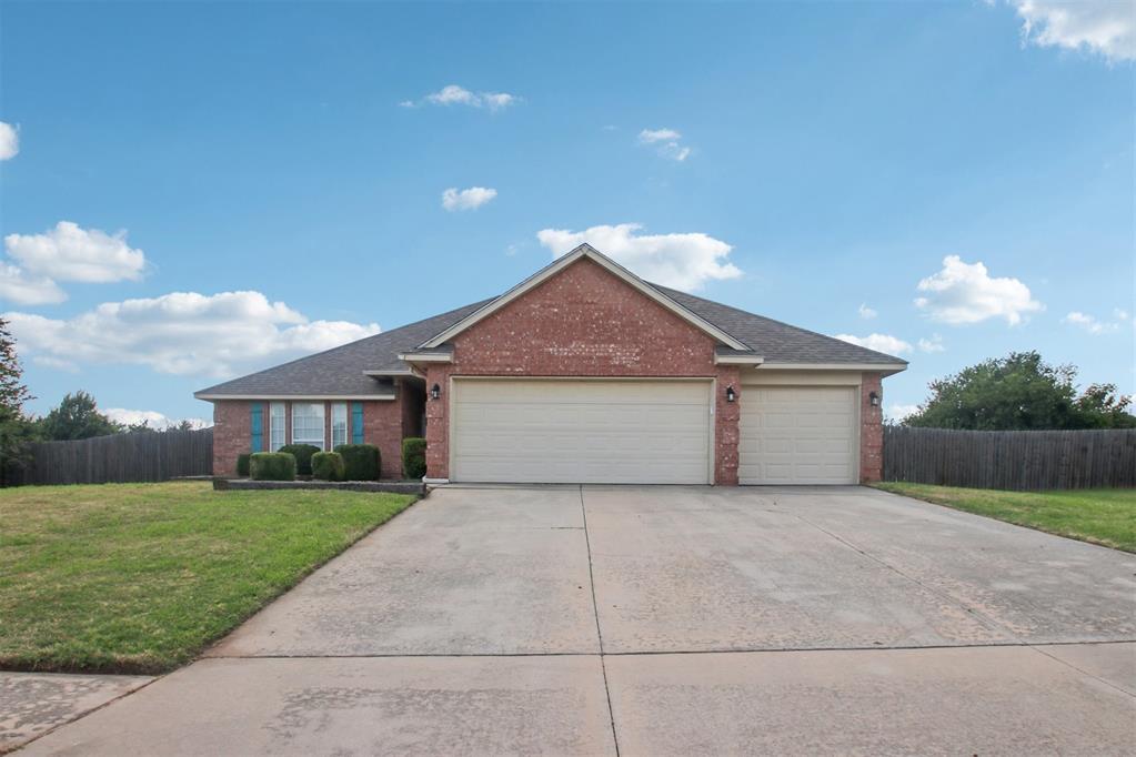 4605 Mackenzie Drive