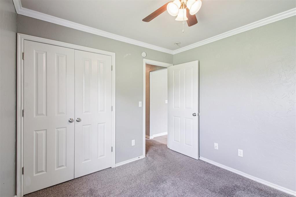 4605 Mackenzie Drive
