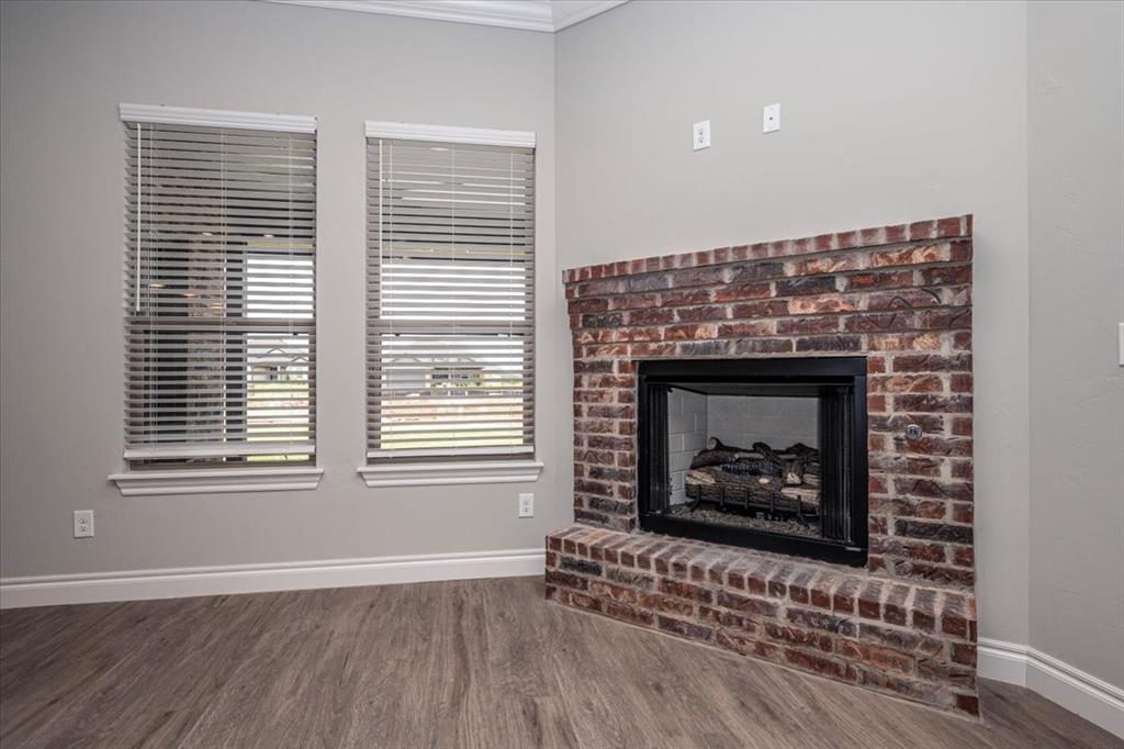 2013 W Crossbow Way