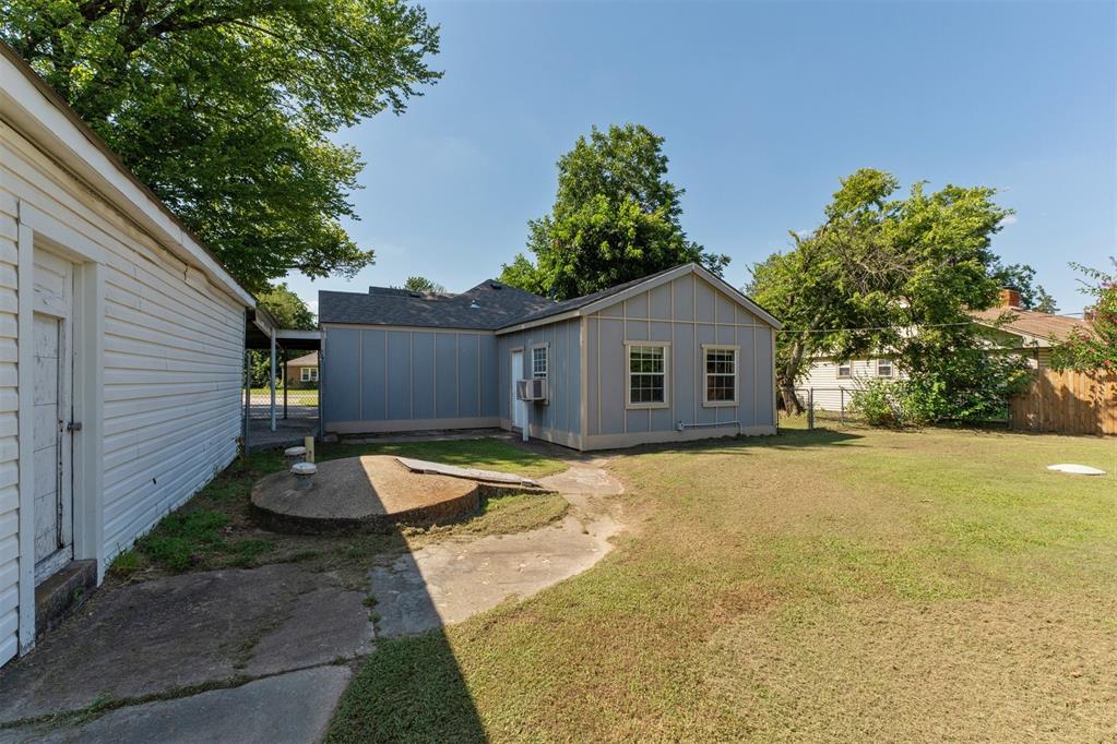 5925 NW 28th Street