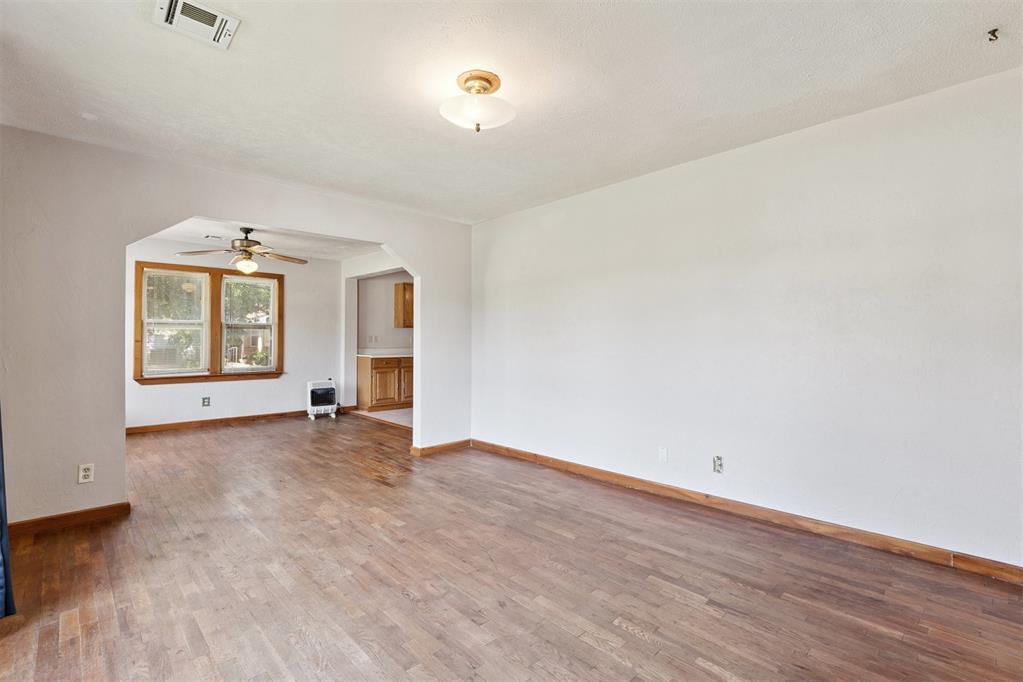 5925 NW 28th Street