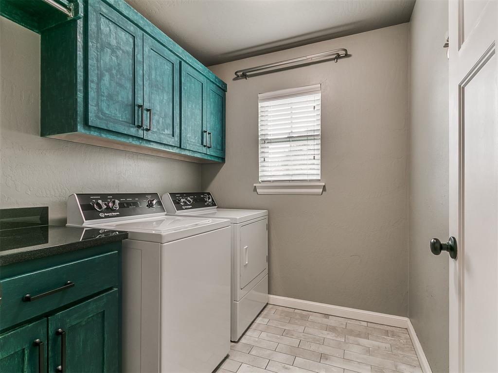 325 SW 173rd Street