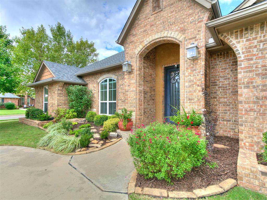 325 SW 173rd Street