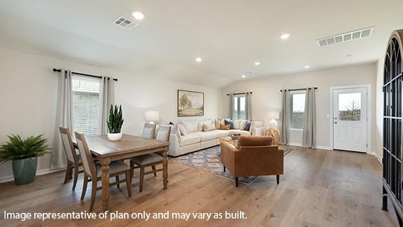 2717 Tracys Manor