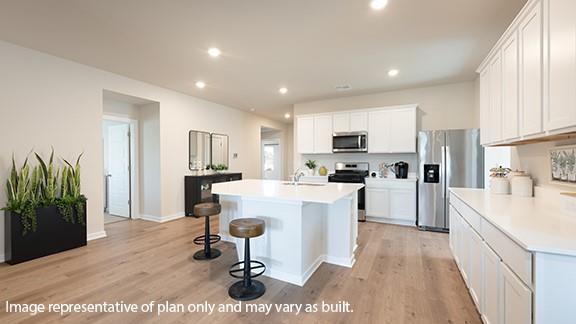 2717 Tracys Manor