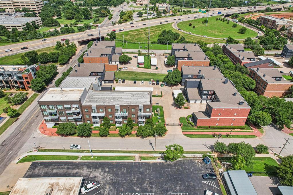 444 N Central Avenue Unit: 204