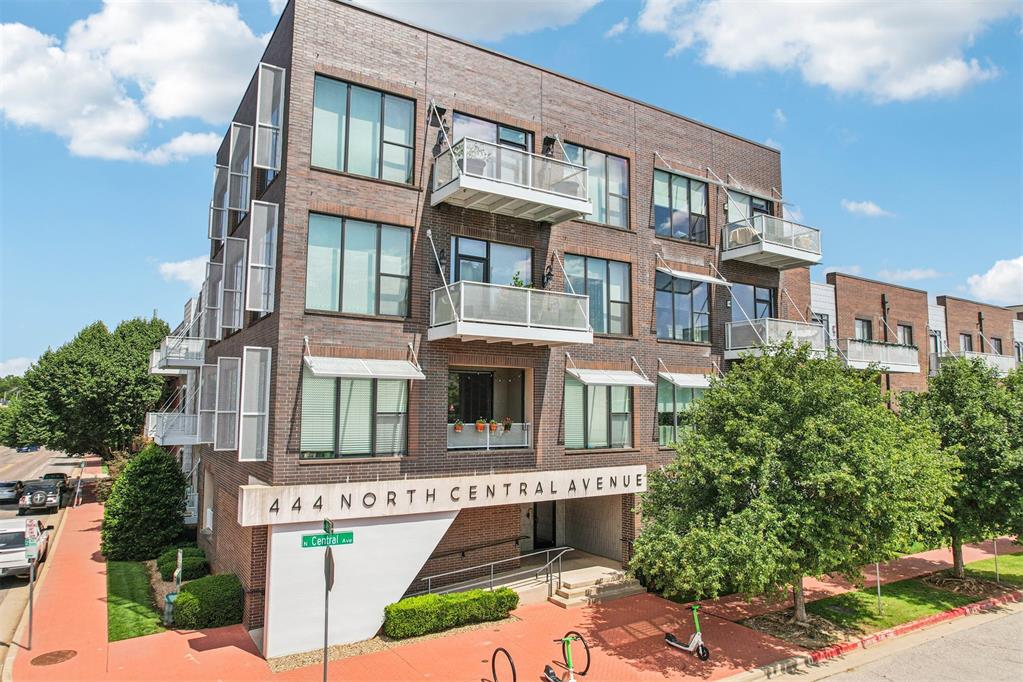 444 N Central Avenue Unit: 204