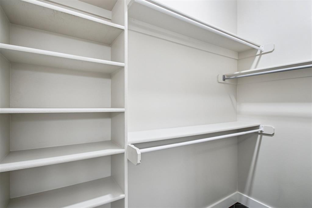 444 N Central Avenue Unit: 204