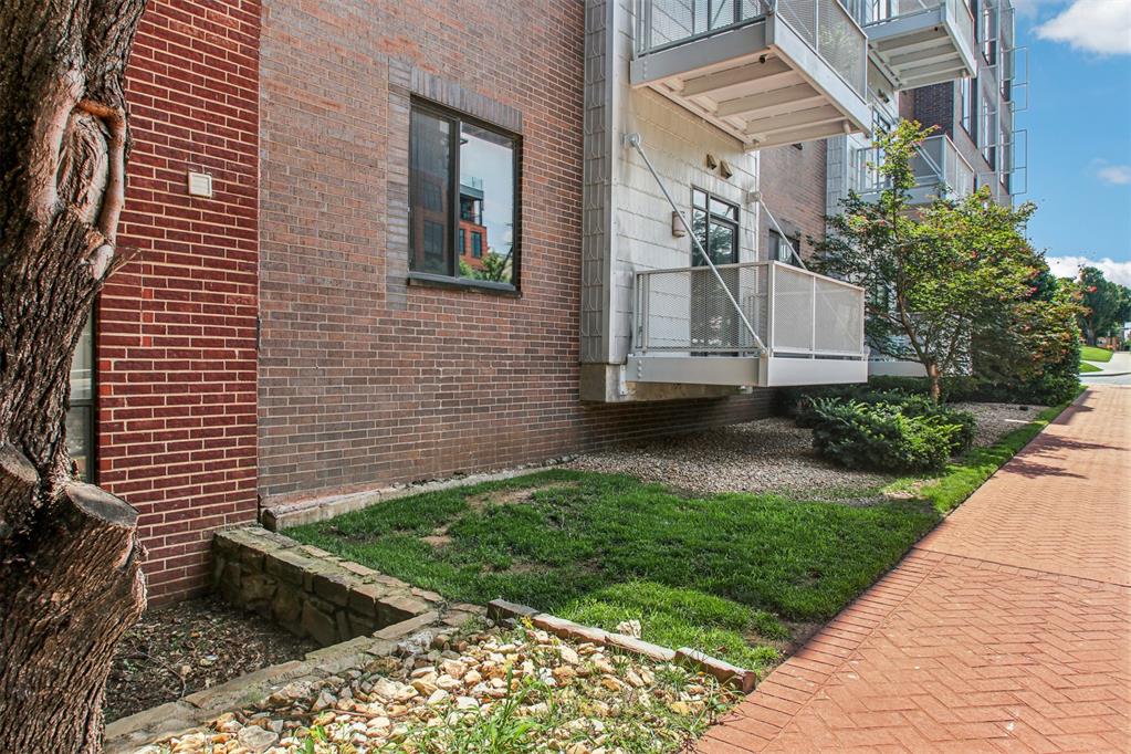 444 N Central Avenue Unit: 204