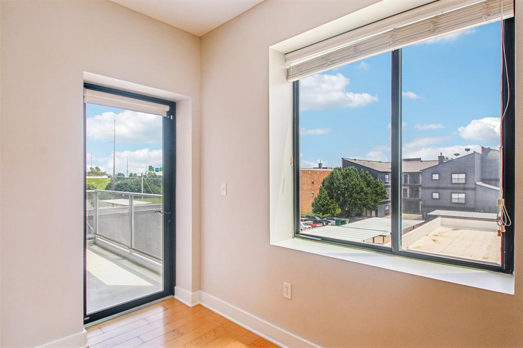 444 N Central Avenue Unit: 204