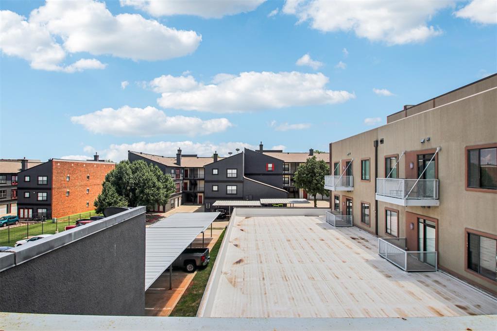 444 N Central Avenue Unit: 204