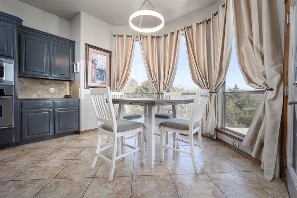 1200 NW 187th Circle
