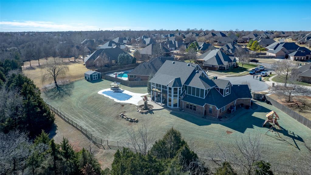 1200 NW 187th Circle