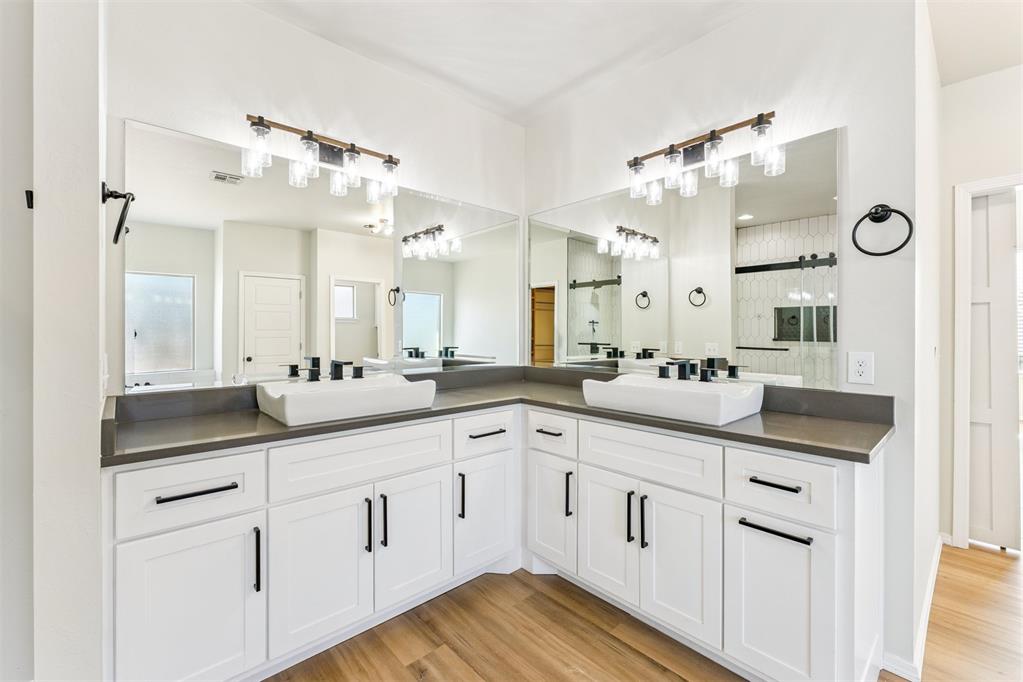 17400 Pantera Avenue