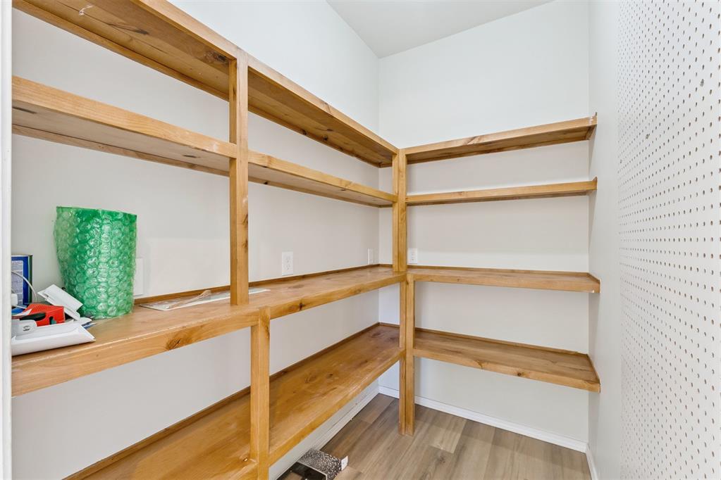 17400 Pantera Avenue