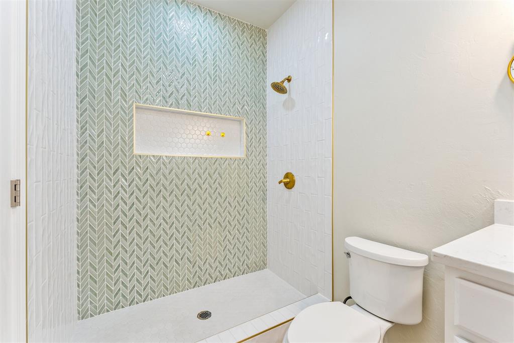 17400 Pantera Avenue