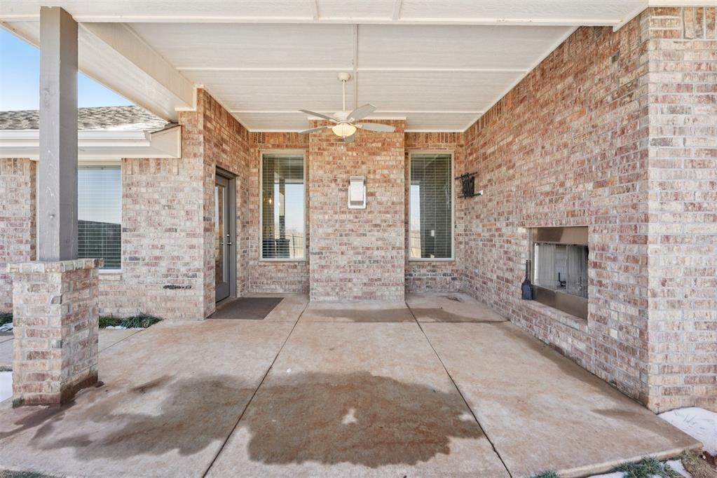 8201 NW 161st Terrace