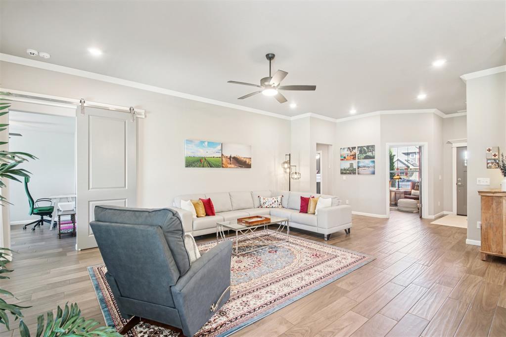 805 Bison Crossing Drive