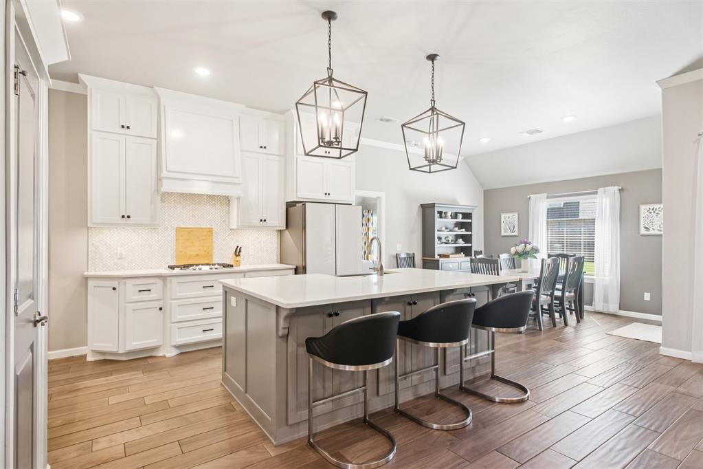 805 Bison Crossing Drive