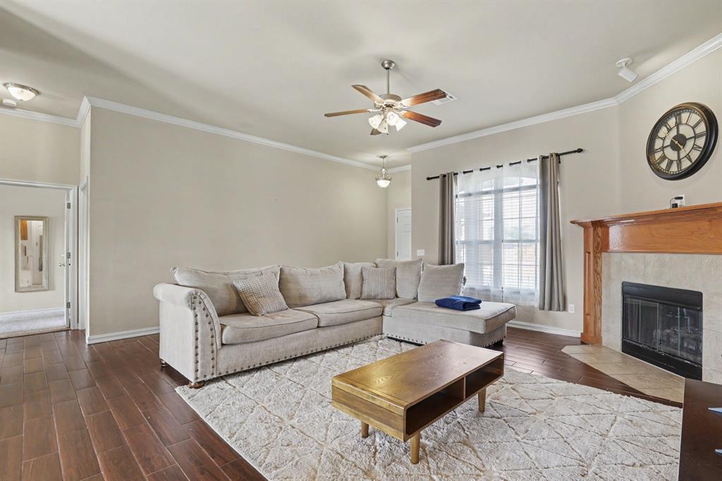 8129 Azurewood Drive