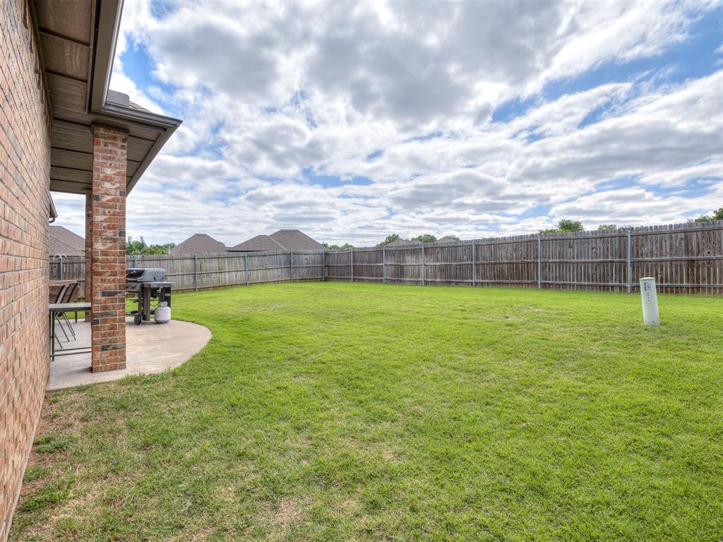 2513 Wayne Cutt Avenue