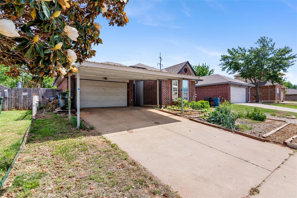 9237 Apple Drive