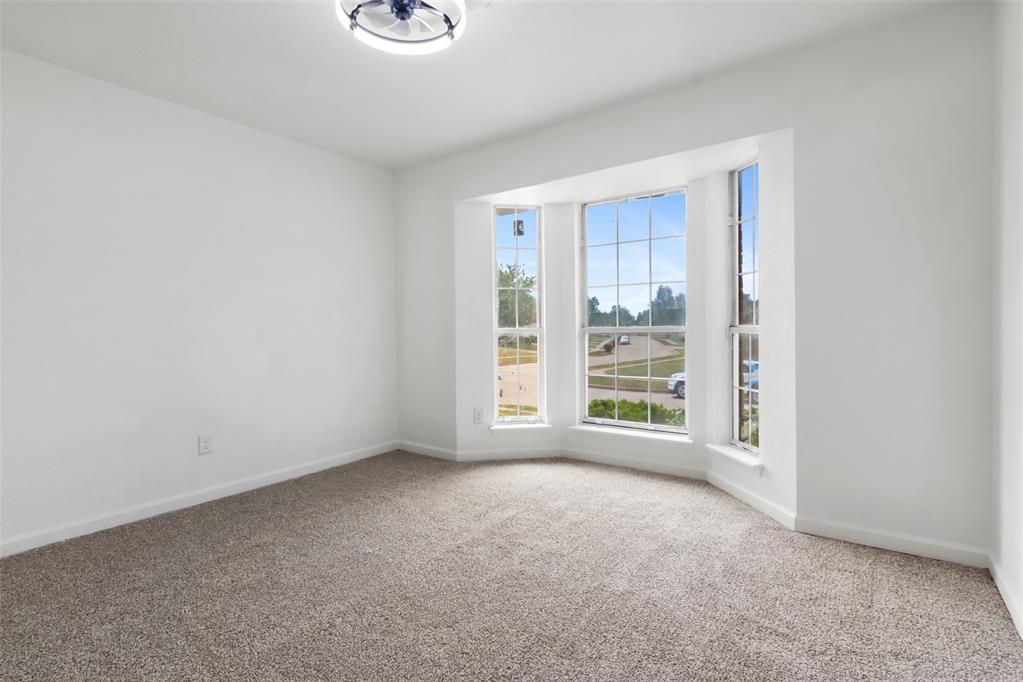 9237 Apple Drive