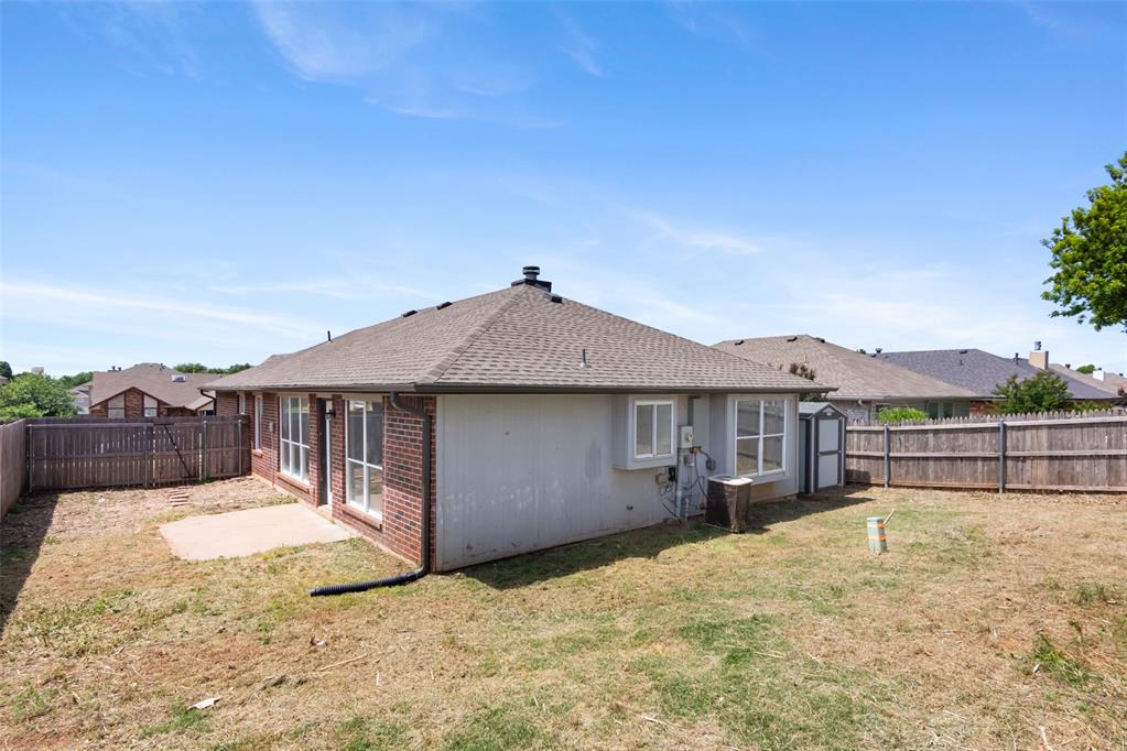 9237 Apple Drive
