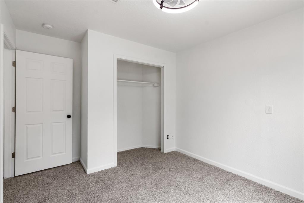9237 Apple Drive