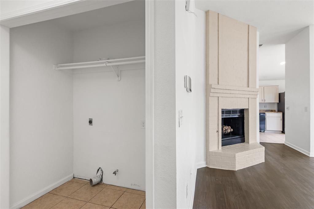 9237 Apple Drive