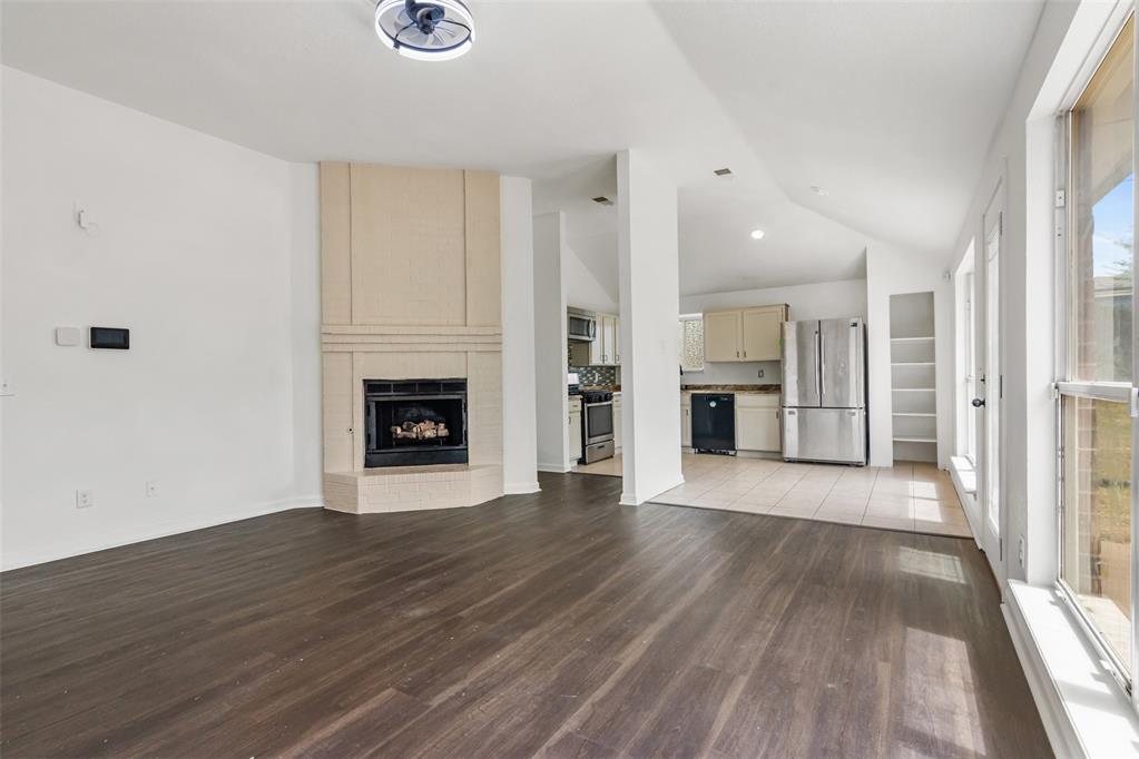 9237 Apple Drive