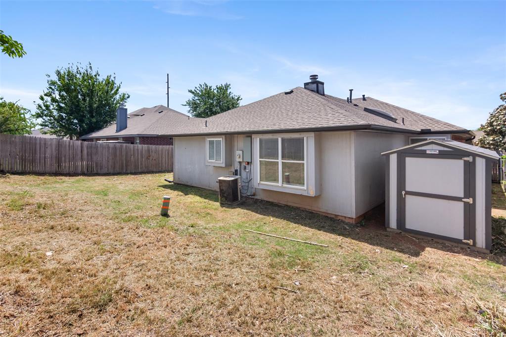 9237 Apple Drive