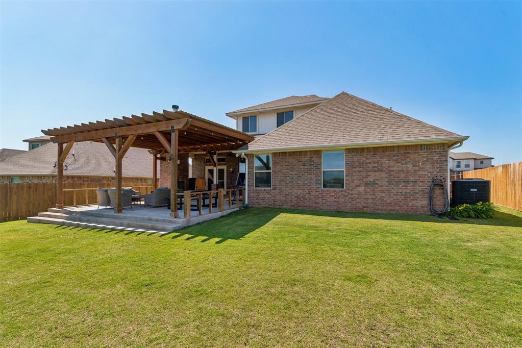 3016 Drake Crest Drive
