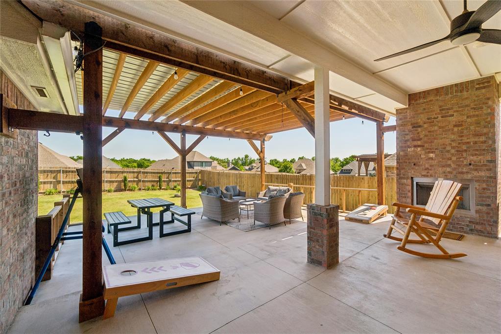 3016 Drake Crest Drive
