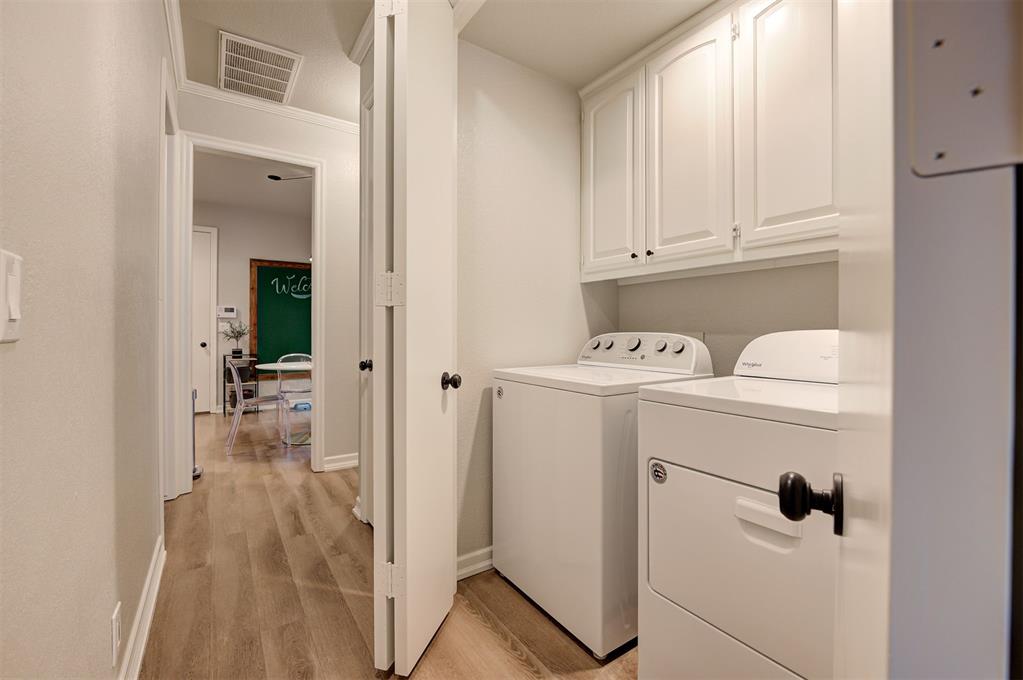 2100 Cobblestone Court Unit: 106