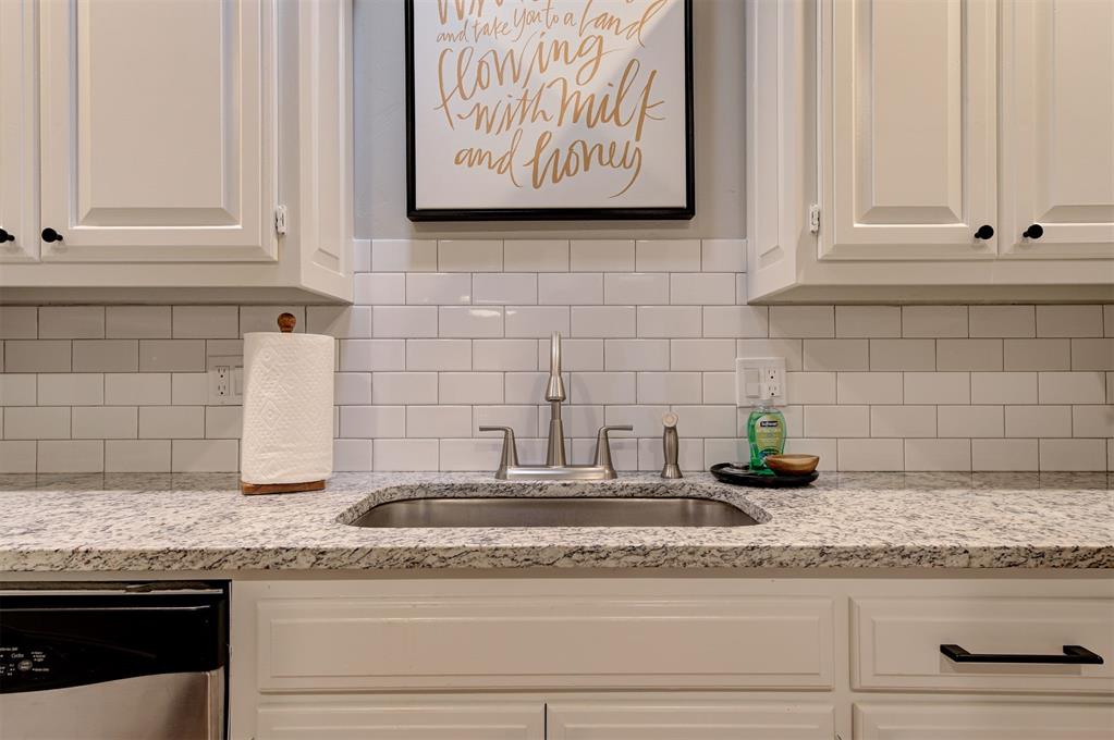 2100 Cobblestone Court Unit: 106