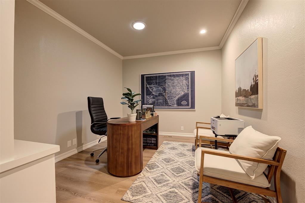 2100 Cobblestone Court Unit: 106